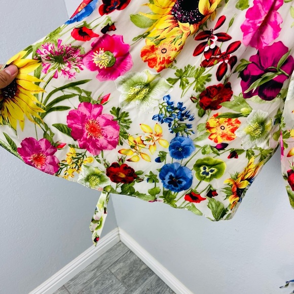 ALICE + OLIVIA Sunday Stroll Floral Off Shoulder Velvet Silk Blouse - Picture 8 of 12